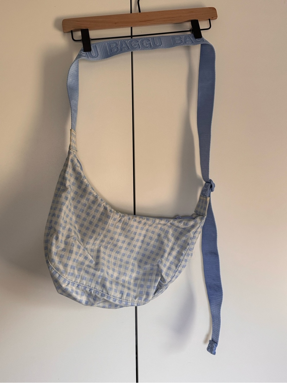 BAGGU Light Blue Gingham Shoulder Crossbody